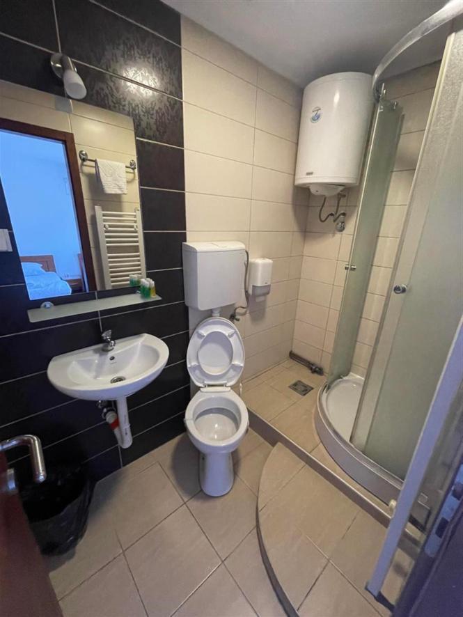 Rooms Gat Subotica Bagian luar foto
